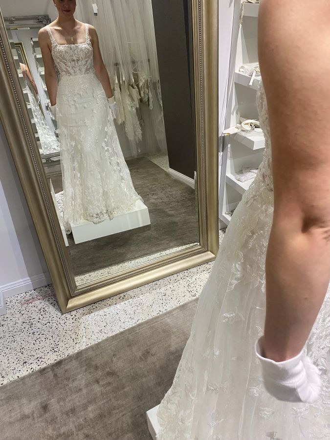 Why not to order your wedding dress too early