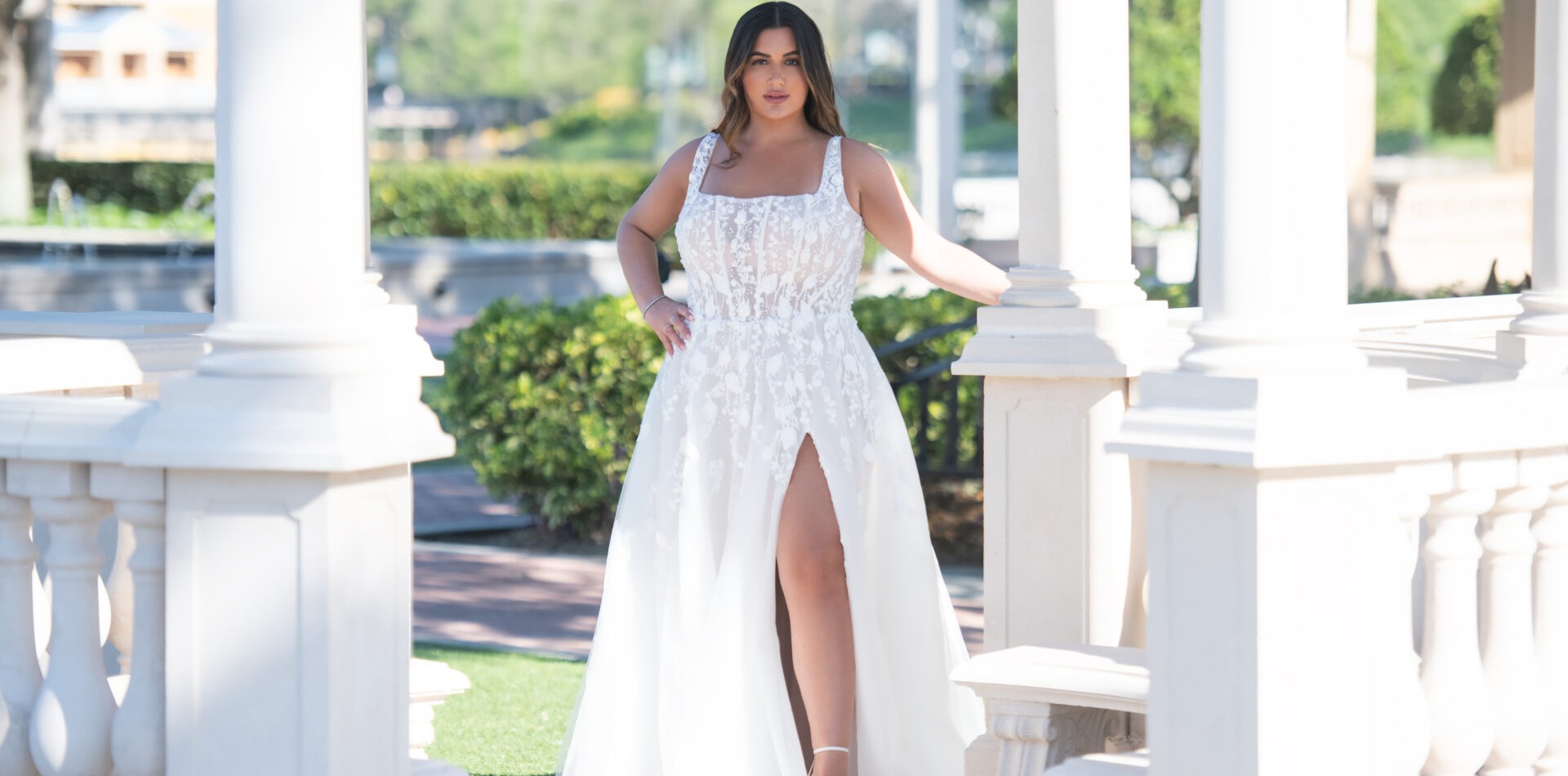 Plus-Size-Wedding-Dress-Specialist